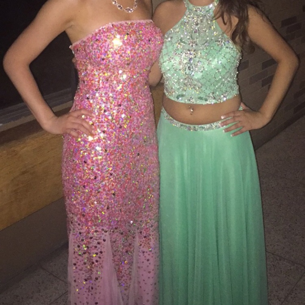 Prom dress